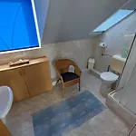 Vila Toparti -