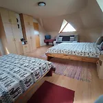Vila Toparti -