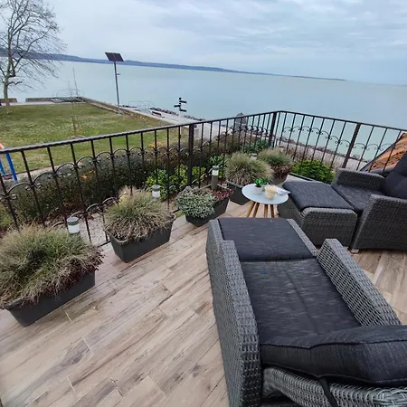 Tóparti - Villa Balatonboglár