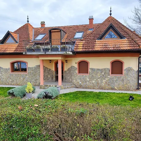 Toparti - Вилла *