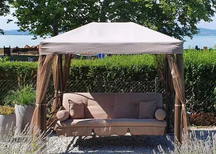 Toparti - Балатонбоглар